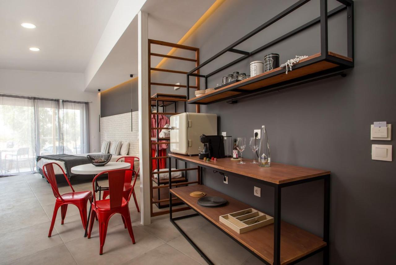 Marini Seaside Aparthotel ฟาลิรากี ภายนอก รูปภาพ